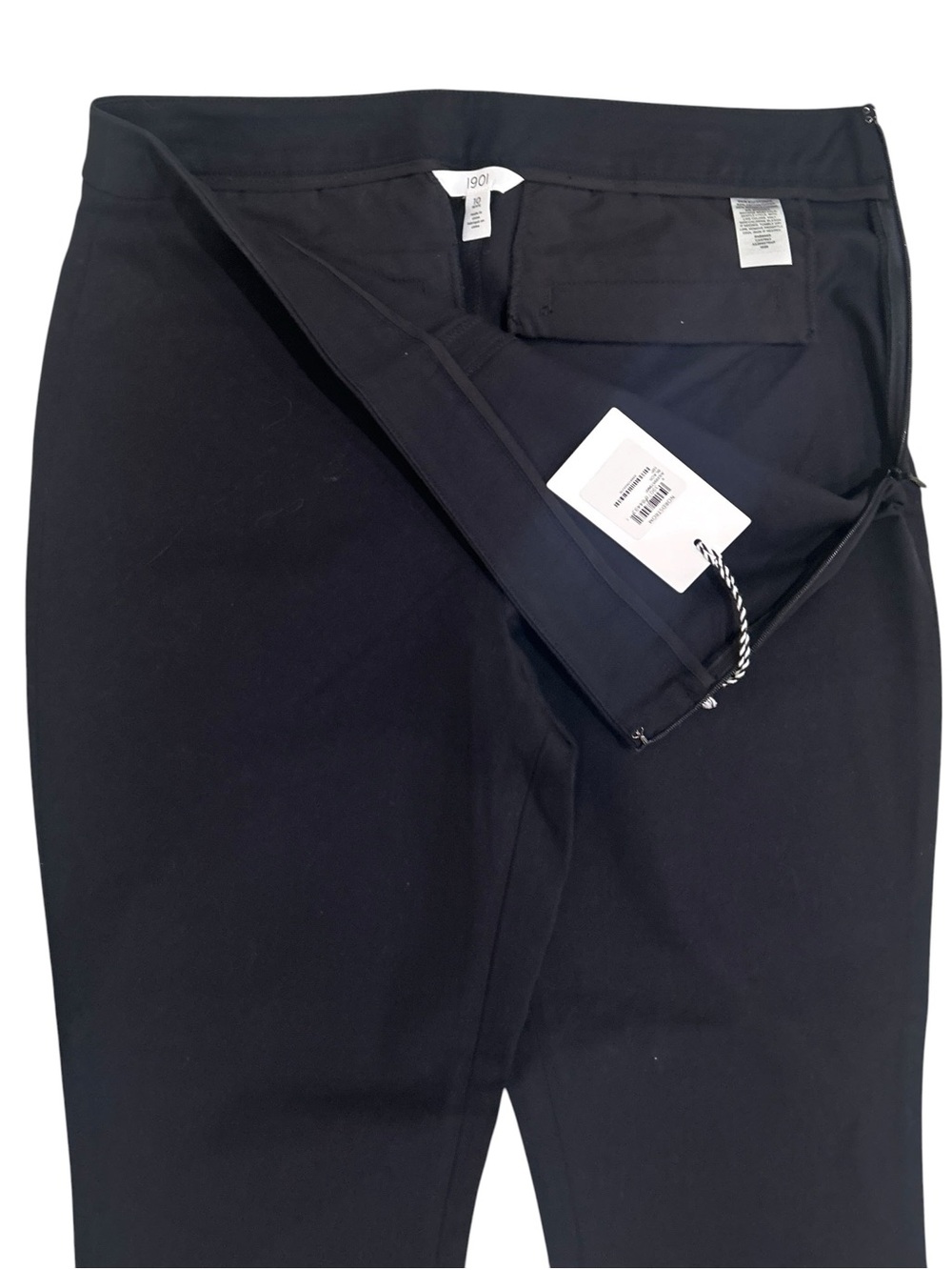 NWT 1901 Black Straight-Leg flat front stretchy Dress ankle Pants size 10 petite - Picture 3 of 7